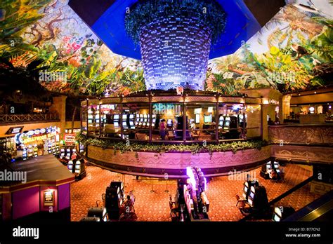 SunCity Casino.